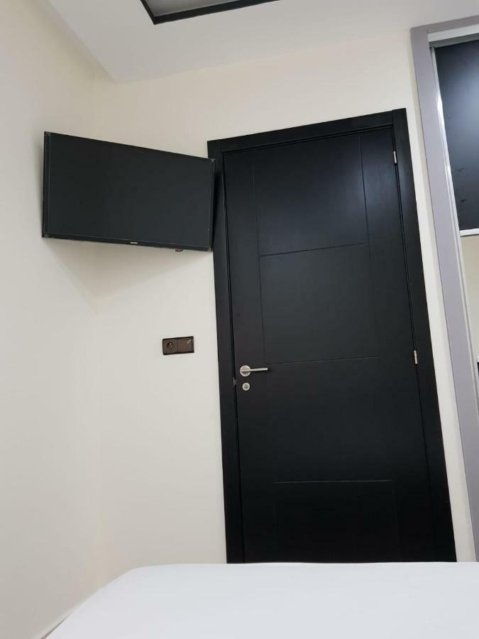 Saramica Seaside Apartment Fnideq Esterno foto